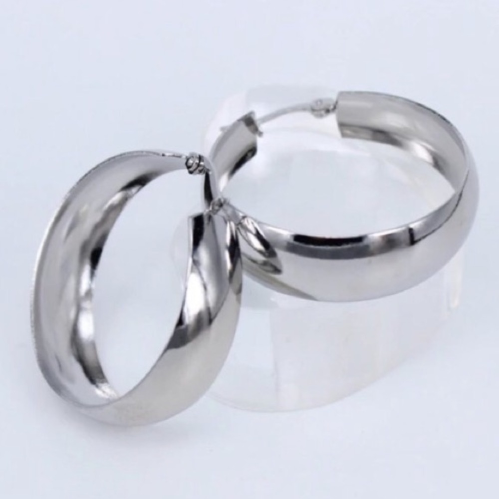 COPY - New 18K White Gold Plated 2” Round Chunky Hoop Earrings
